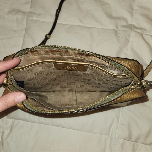 Michael Kors Gold Crossbody Bag - Picture 2 of 10